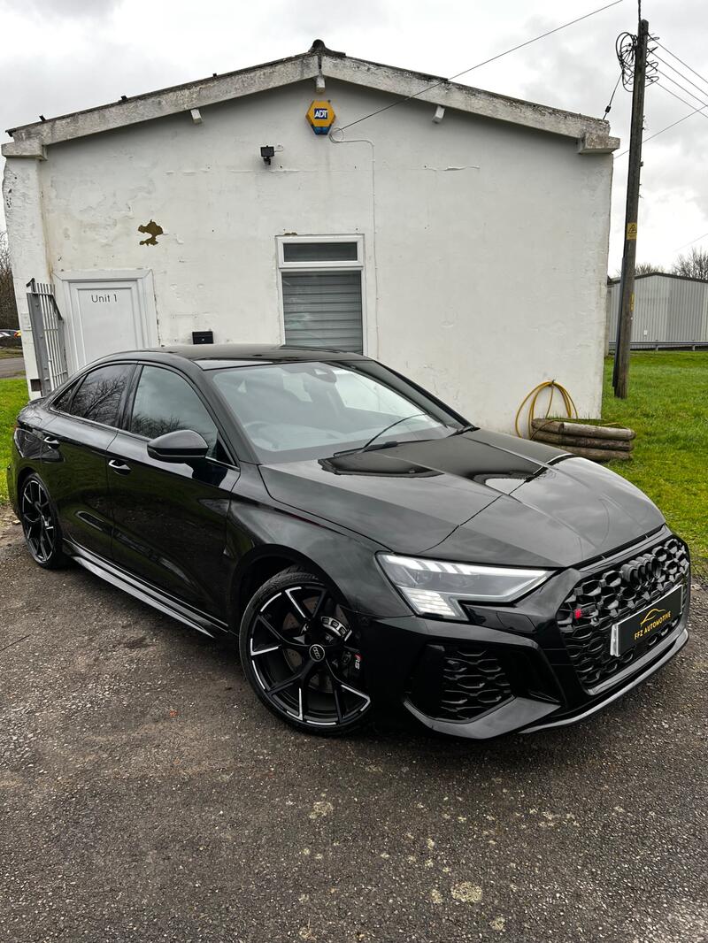 AUDI RS3 2.5 TFSI Carbon Vorsprung