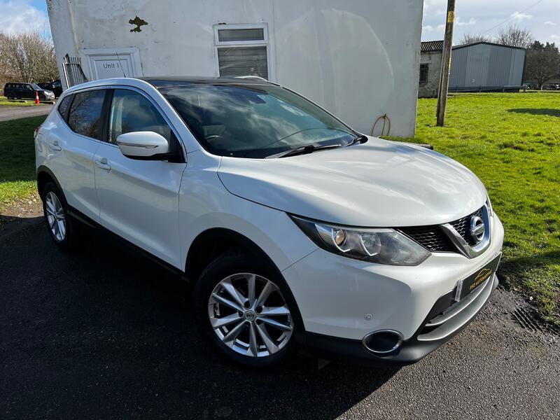 NISSAN QASHQAI 1.5 dCi Acenta Premium